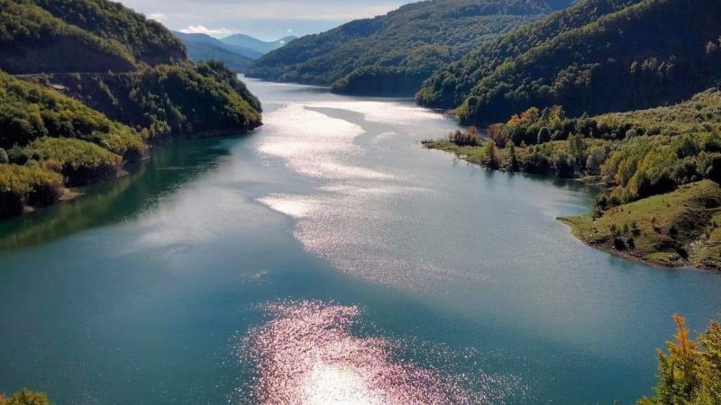 Lake Siriu